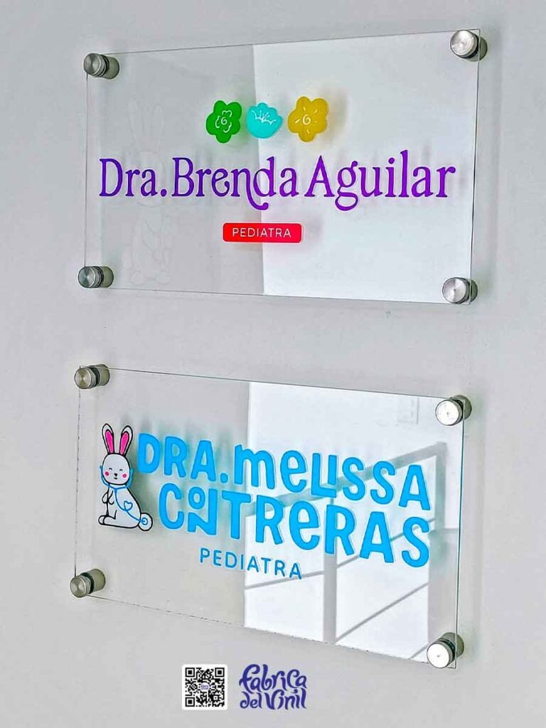Fábrica del Vinil: Crea tus letreros a partir de acrílicos transparentes y de color, cortados con láser CNC y mezclas de capas de vinilos de corte o vinilos impresos con tu diseño personalizado. Fabricamos tus ilustraciones combinadas con tu logo de fertilidad con la mejor calidad disponible en México, para que ambos potencien tu identidad comercial y marca. WhatsApp: 33 1927 2871.